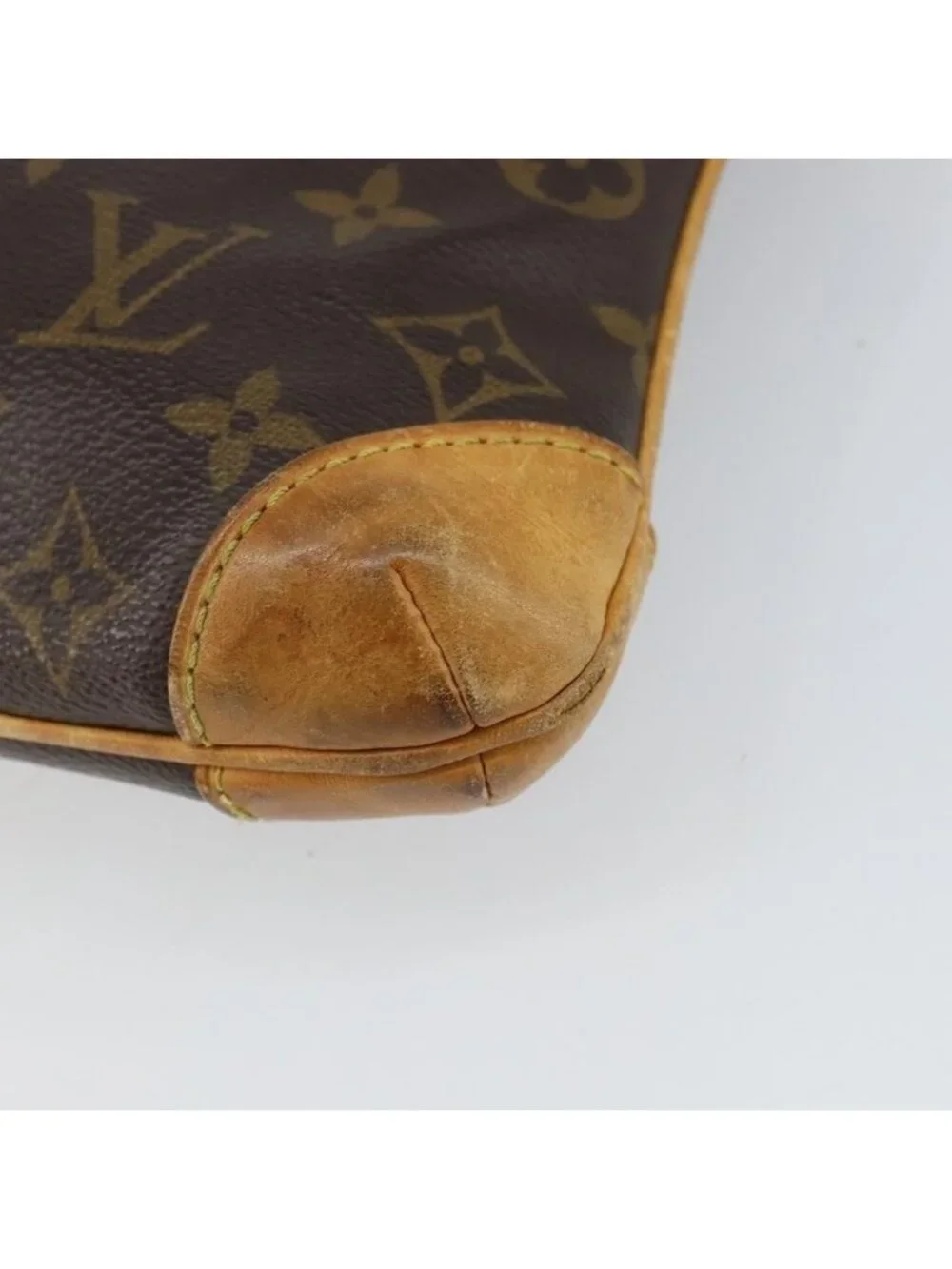 Authentic LOUIS VUITTON Monogram Coussin GM Shoulder Bag M51141 LV